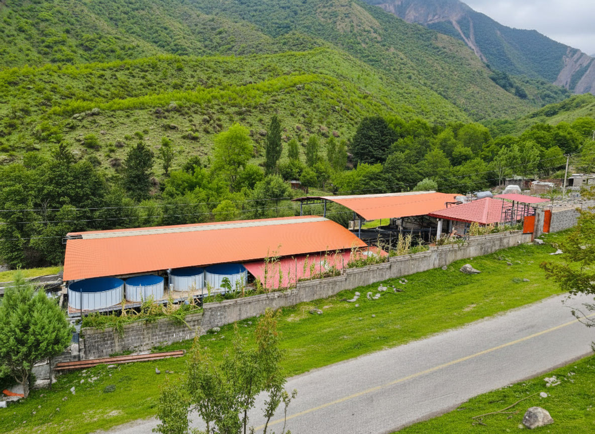 استخرهاي بتني هشت ضلعي مناسب پرورش ماهي قزل آلا سردآبي